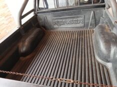 FORD RANGER 2.8 XLT 4X4 8V 2003/2004 TS VEÍCULOS ANTA GORDA / Carros no Vale