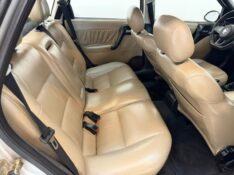 CHEVROLET VECTRA 2.2 GLS 8V 2000/2000 LUCAS AUTOMÓVEIS BOM RETIRO DO SUL / Carros no Vale