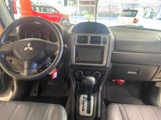 MITSUBISHI PAJERO TR4 4X4 2.0 FLEX 2012/2013 LAVENDA VEÍCULOS ARROIO DO MEIO / Carros no Vale