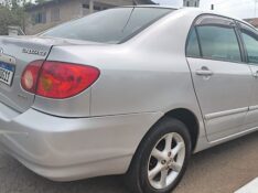 TOYOTA COROLLA 1.8 XEI 16V GASOLINA 4P AUTOMÁTICO 2003/2003 ADRIANO VEÍCULOS CRUZEIRO DO SUL / Carros no Vale
