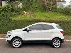 FORD ECOSPORT TITANIUM 2.0 16V FLEX 5P 2017/2018 ESTAÇÃO DO CARRO ESTRELA / Carros no Vale
