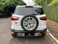 FORD ECOSPORT TITANIUM 2.0 16V FLEX 5P 2017/2018 ESTAÇÃO DO CARRO ESTRELA / Carros no Vale