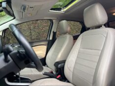FORD ECOSPORT TITANIUM 2.0 16V FLEX 5P 2017/2018 ESTAÇÃO DO CARRO ESTRELA / Carros no Vale