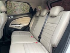FORD ECOSPORT TITANIUM 2.0 16V FLEX 5P 2017/2018 ESTAÇÃO DO CARRO ESTRELA / Carros no Vale