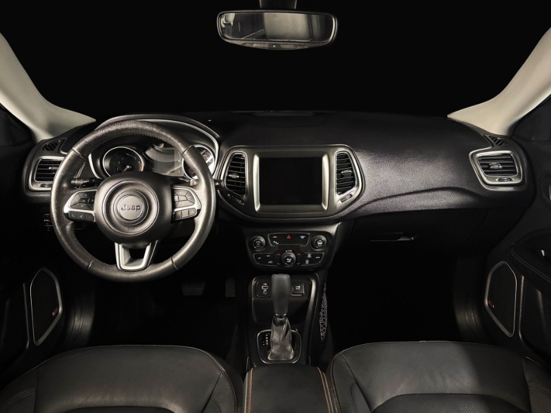 JEEP COMPASS 2.0 16V LONGITUDE 2017/2018 DUARTE VEÍCULOS PORTO ALEGRE / Carros no Vale JEEP COMPASS 2.0 16V LONGITUDE 2017/2018 DUARTE VEÍCULOS PORTO ALEGRE / Carros no Vale