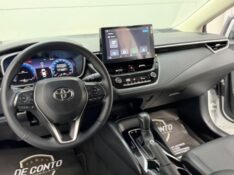 TOYOTA COROLLA 2.0 XEI /2025 DE CONTO AUTOMÓVEIS SARANDI / Carros no Vale