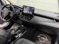 TOYOTA COROLLA 2.0 XEI /2025 DE CONTO AUTOMÓVEIS SARANDI / Carros no Vale