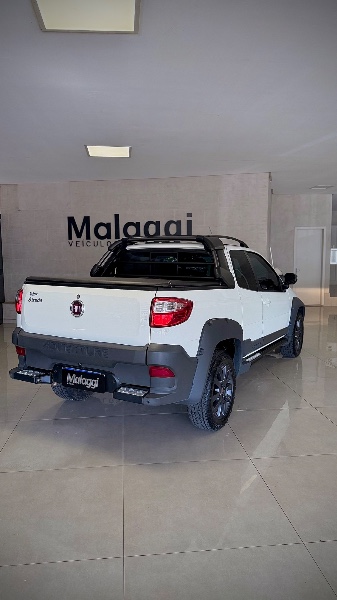 FIAT STRADA 1.8 MPI ADVENTURE CD 16V 2019/2020 MALAGGI VEÍCULOS ENCANTADO / Carros no Vale