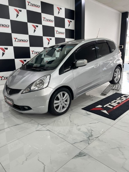 HONDA FIT 1.5 EX 2011/2011 TIAGO AUTOMÓVEIS VENÂNCIO AIRES / Carros no Vale