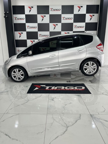 HONDA FIT 1.5 EX 2011/2011 TIAGO AUTOMÓVEIS VENÂNCIO AIRES / Carros no Vale