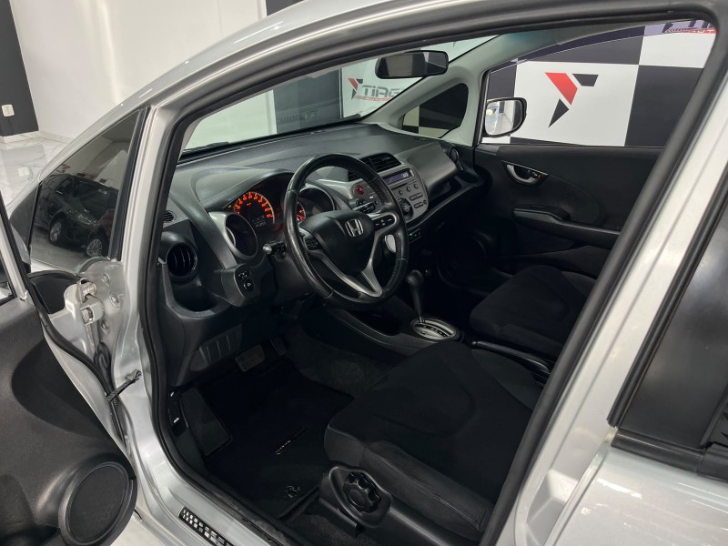 HONDA FIT 1.5 EX 2011/2011 TIAGO AUTOMÓVEIS VENÂNCIO AIRES / Carros no Vale
