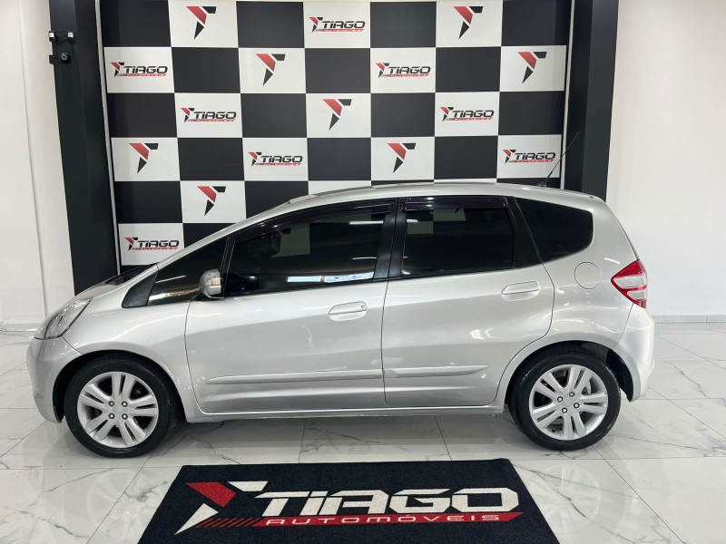 HONDA FIT 1.5 EX 2011/2011 TIAGO AUTOMÓVEIS VENÂNCIO AIRES / Carros no Vale