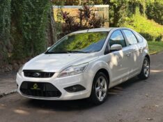 FORD FOCUS 1.6 2012/2012 ESTAÇÃO DO CARRO ESTRELA / Carros no Vale