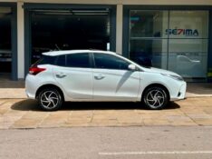 TOYOTA YARIS XLS 1.5 2022/2023 SÉTIMA VEÍCULOS GUAPORÉ / Carros no Vale