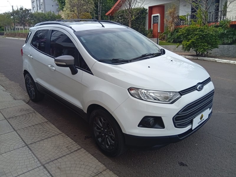 FORD ECOSPORT 2.0 FREESTYLE 2014/2015 ALTERNATIVA VEÍCULOS LAJEADO / Carros no Vale FORD ECOSPORT 2.0 FREESTYLE 2014/2015 ALTERNATIVA VEÍCULOS LAJEADO / Carros no Vale