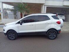 FORD ECOSPORT 2.0 FREESTYLE 2014/2015 ALTERNATIVA VEÍCULOS LAJEADO / Carros no Vale