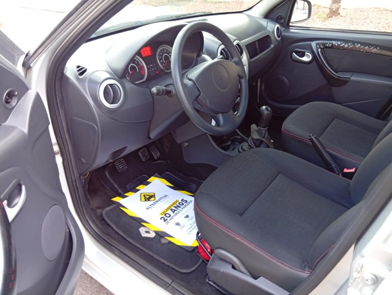 RENAULT SANDERO 1.6 EXPRESSION 2009/2010 ALTERNATIVA VEÍCULOS LAJEADO / Carros no Vale