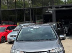 HONDA FIT 1.5 LX 16V FLEX 4P AUTOMÁTICO /2015 NEURI VEÍCULOS LAJEADO / Carros no Vale
