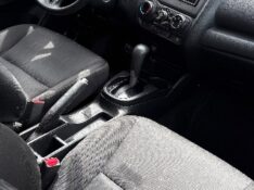 HONDA FIT 1.5 LX 16V FLEX 4P AUTOMÁTICO /2015 NEURI VEÍCULOS LAJEADO / Carros no Vale