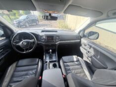 VOLKSWAGEN AMAROK 2.0 HIGHLINE 4X4 CD 16V TURBO INTERCOOLER 2019/2019 ELY AUTOMÓVEIS LAJEADO / Carros no Vale