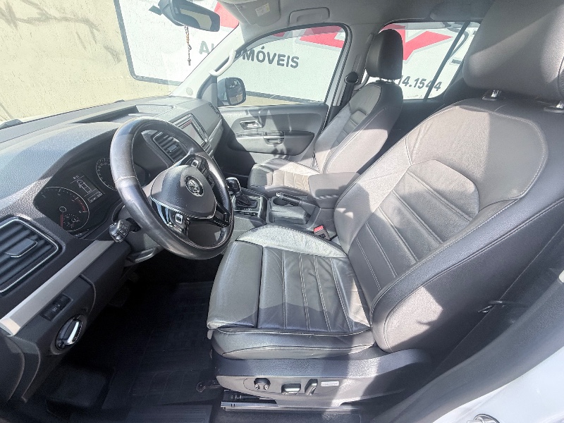 VOLKSWAGEN AMAROK 2.0 HIGHLINE 4X4 CD 16V TURBO INTERCOOLER 2019/2019 ELY AUTOMÓVEIS LAJEADO / Carros no Vale VOLKSWAGEN AMAROK 2.0 HIGHLINE 4X4 CD 16V TURBO INTERCOOLER 2019/2019 ELY AUTOMÓVEIS LAJEADO / Carros no Vale