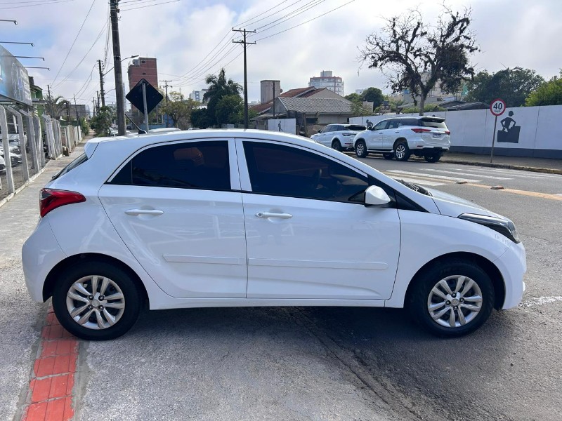 HYUNDAI HB20 COMF./C.PLUS/C.STYLE 1.0 FLEX 12V 2018/2018 LS MULTIMARCAS VENÂNCIO AIRES / Carros no Vale