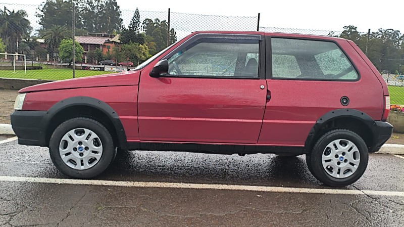 FIAT UNO 1.0 MPI MILLE FIRE 8V 2008/2008 ADRIANO VEÍCULOS CRUZEIRO DO SUL / Carros no Vale