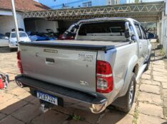 TOYOTA HILUX 2.7 SRV 4X2 CD 16V 2015/2015 SCHAEFER AUTOMÓVEIS TEUTÔNIA / Carros no Vale