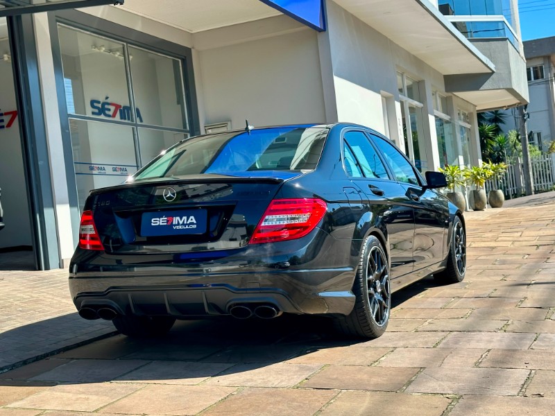 MERCEDES-BENZ C 180 1.8 CGI CLASSIC 16V TURBO 2012/2012 SÉTIMA VEÍCULOS GUAPORÉ / Carros no Vale
