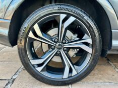 AUDI Q3 2.0 TFSI PERFORMANCE BLACK QUATTRO 2024/2025 SÉTIMA VEÍCULOS GUAPORÉ / Carros no Vale