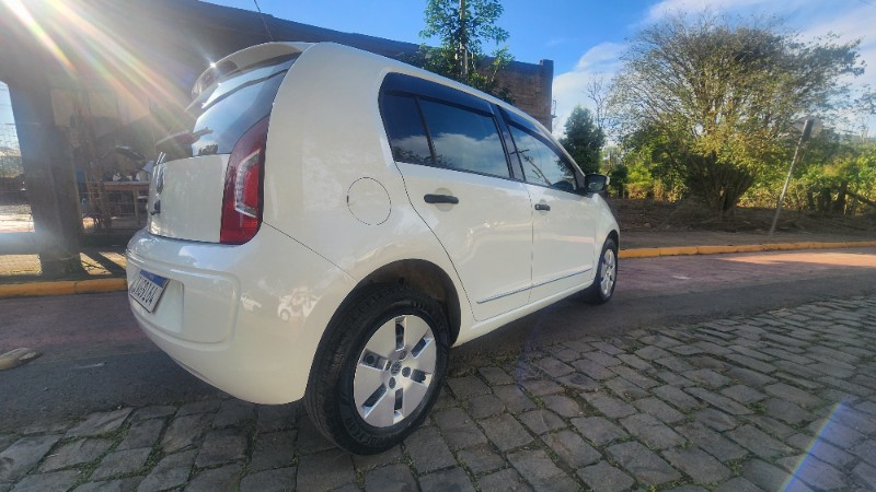 VOLKSWAGEN UP! 1.0 TAKE 12V 2014/2015 FERNANDO AUTOMÓVEIS | REVENDA DE CARROS ARROIO DO MEIO ARROIO DO MEIO / Carros no Vale