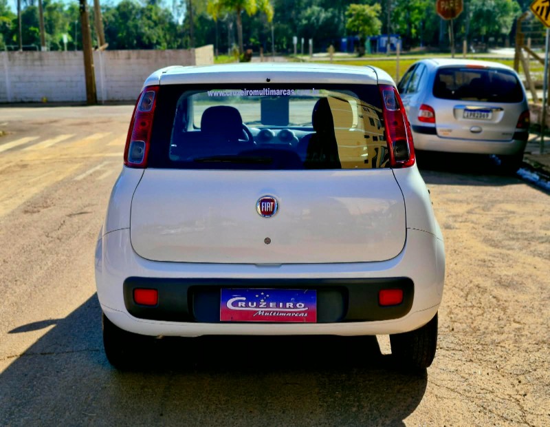 FIAT UNO VIVACE CELEB. 1.0 EVO F.FLEX 8V 5P 2015/2016 CRUZEIRO MULTIMARCAS CRUZEIRO DO SUL / Carros no Vale