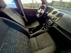 FIAT UNO VIVACE CELEB. 1.0 EVO F.FLEX 8V 5P 2015/2016 CRUZEIRO MULTIMARCAS CRUZEIRO DO SUL / Carros no Vale