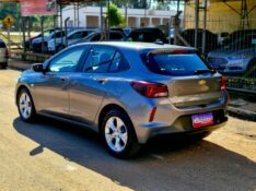 CHEVROLET ONIX 1.0 HATCH RS 12V TURBO 2022/2023 CRUZEIRO MULTIMARCAS CRUZEIRO DO SUL / Carros no Vale