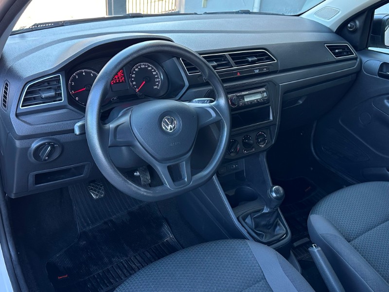 VOLKSWAGEN SAVEIRO ROBUST 1.6 8V CS 2023/2023 SÉTIMA VEÍCULOS GUAPORÉ / Carros no Vale