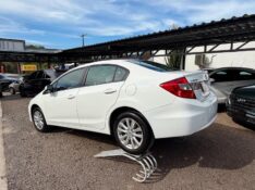 HONDA CIVIC 1.8 LXS 16V FLEX 4P AUTOMÁTICO /2014 AR MULTIMARCAS VENÂNCIO AIRES / Carros no Vale