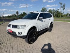 MITSUBISHI PAJERO DAKAR 3.5 HPE 7 LUGARES 4X4 V6 24V FLEX 4P AUTOMÁTICO 2013/2013 ELY AUTOMÓVEIS LAJEADO / Carros no Vale