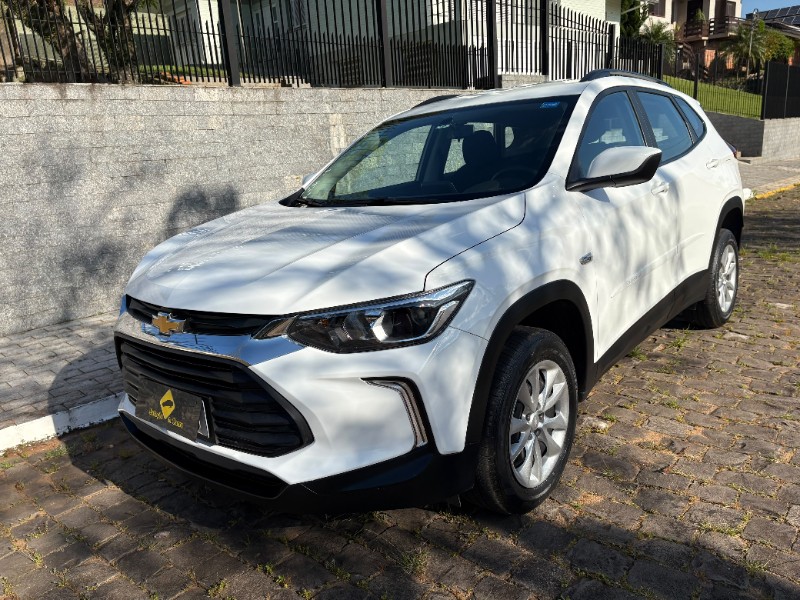 CHEVROLET TRACKER 1.0 TURBO 2023/2024 ESTAÇÃO DO CARRO ESTRELA / Carros no Vale
