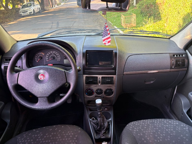 FIAT SIENA ATTRACTIV 1.4 2010/2011 ESTAÇÃO DO CARRO ESTRELA / Carros no Vale