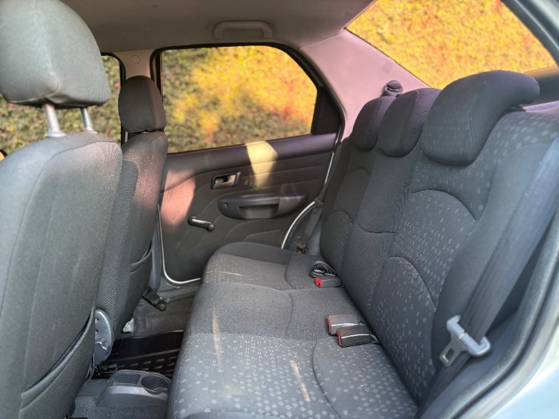 FIAT SIENA ATTRACTIV 1.4 2010/2011 ESTAÇÃO DO CARRO ESTRELA / Carros no Vale