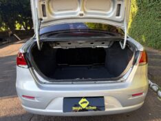 FIAT SIENA ATTRACTIV 1.4 2010/2011 ESTAÇÃO DO CARRO ESTRELA / Carros no Vale