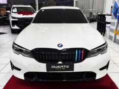 BMW 320i 2.0 16V TURBO GASOLINA SPORT AUTOMÁTICO 2019/2020 DUARTE VEÍCULOS PORTO ALEGRE / Carros no Vale