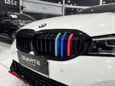 BMW 320i 2.0 16V TURBO GASOLINA SPORT AUTOMÁTICO 2019/2020 DUARTE VEÍCULOS PORTO ALEGRE / Carros no Vale