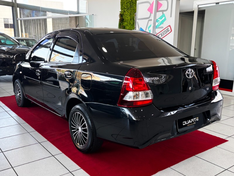 TOYOTA ETIOS SEDAN X 1.5 16V FLEX 2018/2019 DUARTE VEÍCULOS PORTO ALEGRE / Carros no Vale TOYOTA ETIOS SEDAN X 1.5 16V FLEX 2018/2019 DUARTE VEÍCULOS PORTO ALEGRE / Carros no Vale