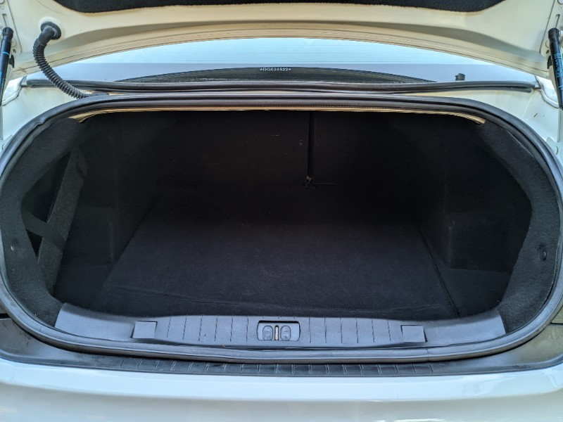 PEUGEOT 408 2.0 ALLURE 16V 2012/2013 RICARDO VEÍCULOS TEUTÔNIA / Carros no Vale