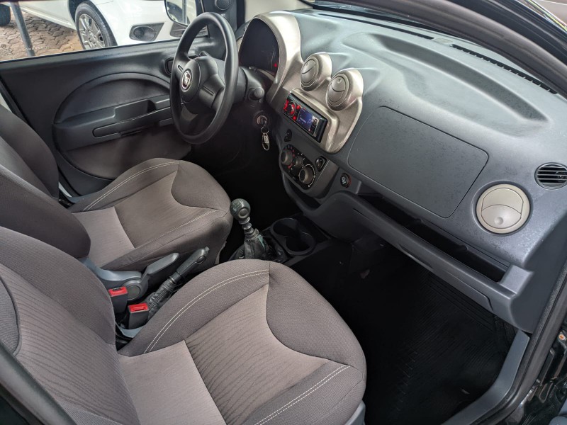 FIAT UNO WAY 1.0 EVO FIRE FLEX 8V 5P 2012/2012 RICARDO VEÍCULOS TEUTÔNIA / Carros no Vale
