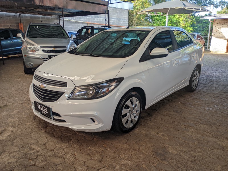 CHEVROLET PRISMA SED. JOY/ LS 1.0 8V FLEXPOWER 4P 2018/2019 RICARDO VEÍCULOS TEUTÔNIA / Carros no Vale