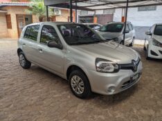 RENAULT CLIO 1.0 EXPRESSION 16V FLEX 4P MANUAL 2013/2014 RICARDO VEÍCULOS TEUTÔNIA / Carros no Vale