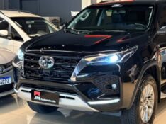 TOYOTA HILUX SW4 2.8 SRX 4X4 2021/2021 JM AUTOMÓVEIS VENÂNCIO AIRES / Carros no Vale