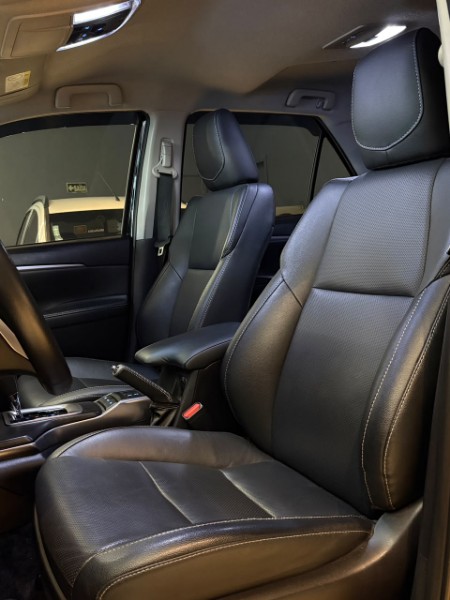 TOYOTA HILUX SW4 2.8 SRX 4X4 2021/2021 JM AUTOMÓVEIS VENÂNCIO AIRES / Carros no Vale TOYOTA HILUX SW4 2.8 SRX 4X4 2021/2021 JM AUTOMÓVEIS VENÂNCIO AIRES / Carros no Vale